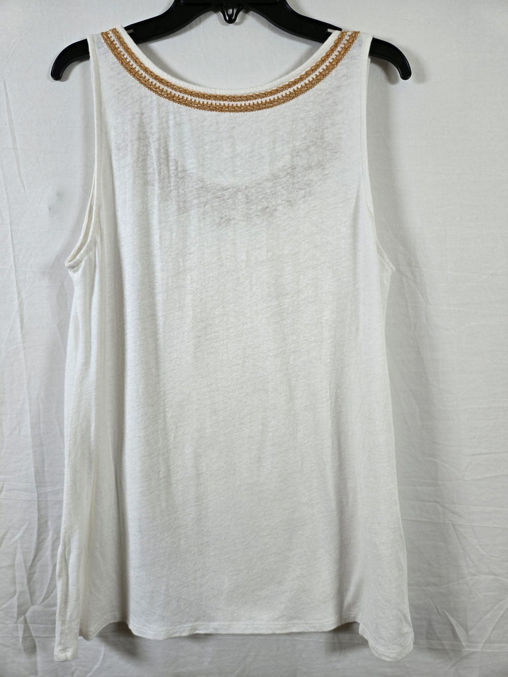 Garnet Hill Cream Tank with Embroidered Trim - Picture 6 of 10